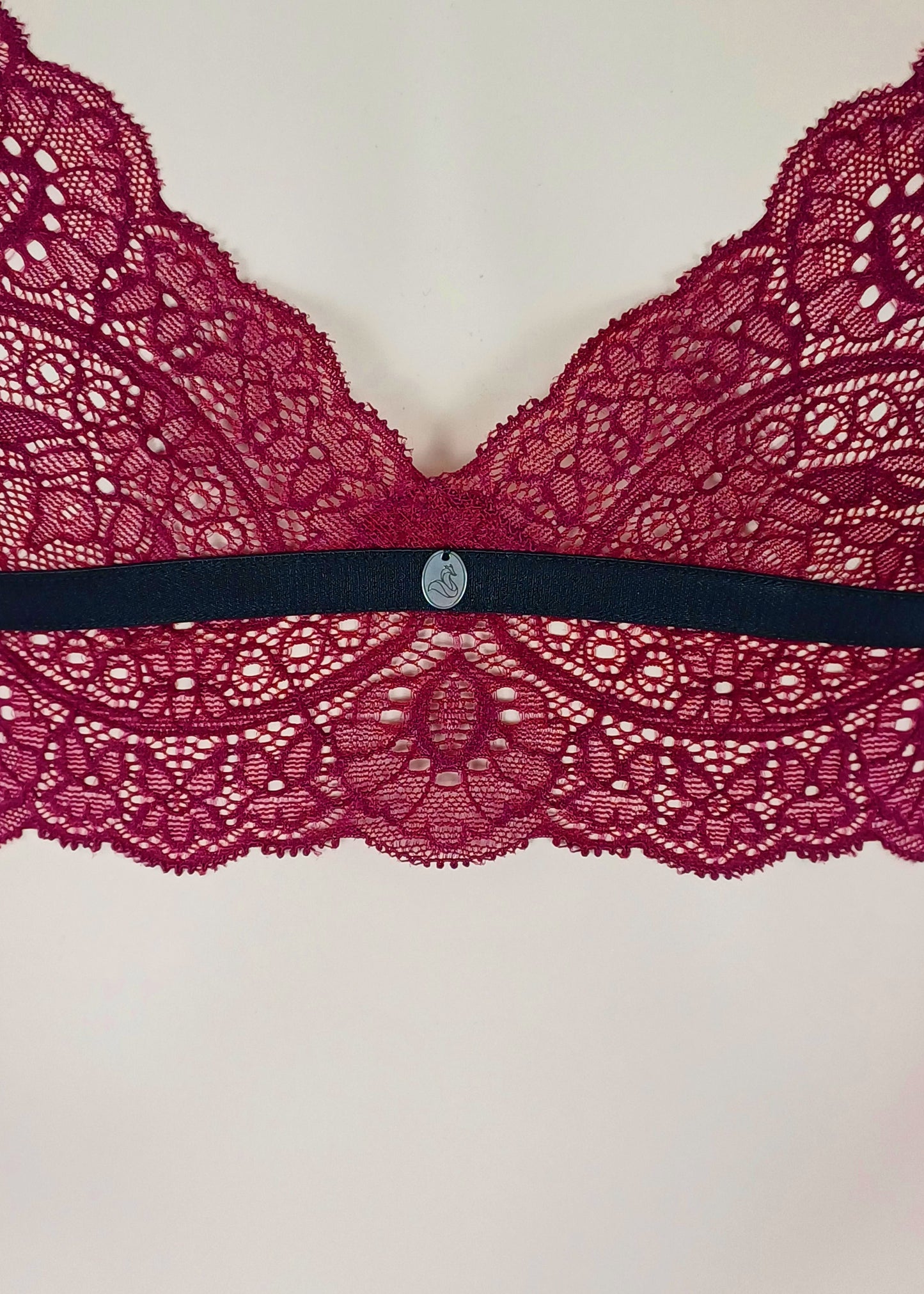 M5 - Model Set: Thong Slip + Bralette von Orietta Orelli