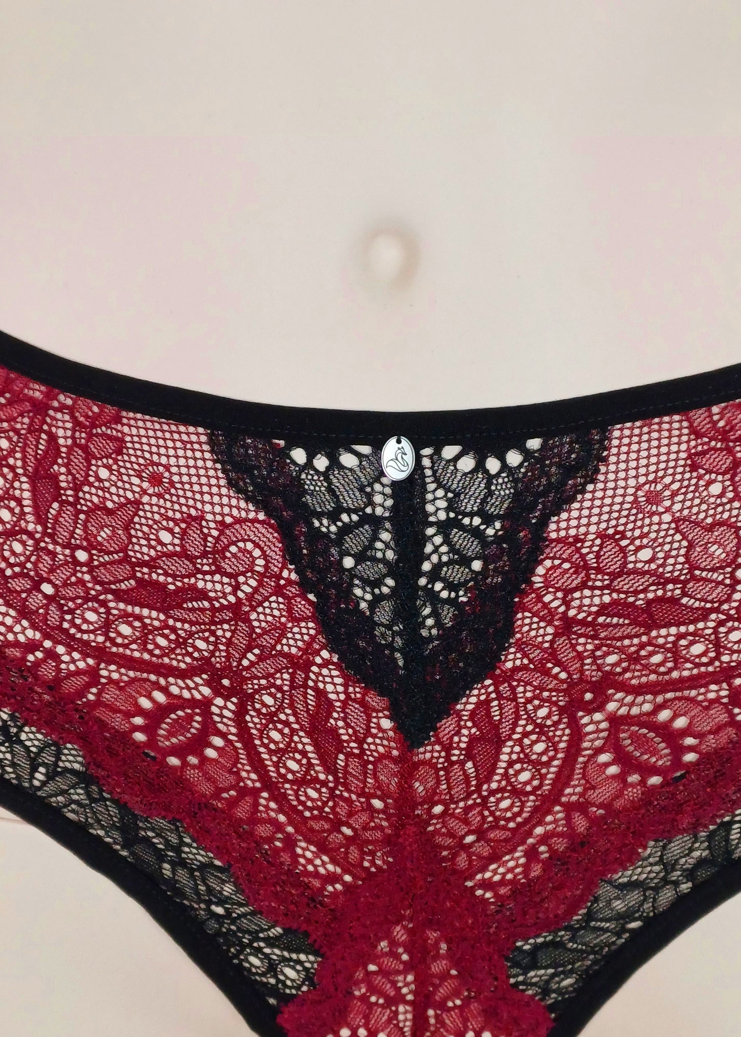 M7 - Model Set: Slip mit hoher Taille + Bustier-Top von Orietta Orelli