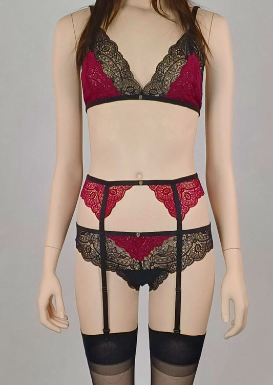 A2 - Accessoire: Strumpfhalter schmal von Orietta Orelli