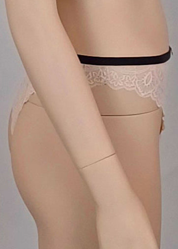 M4-U String-Tanga von Orietta Orelli