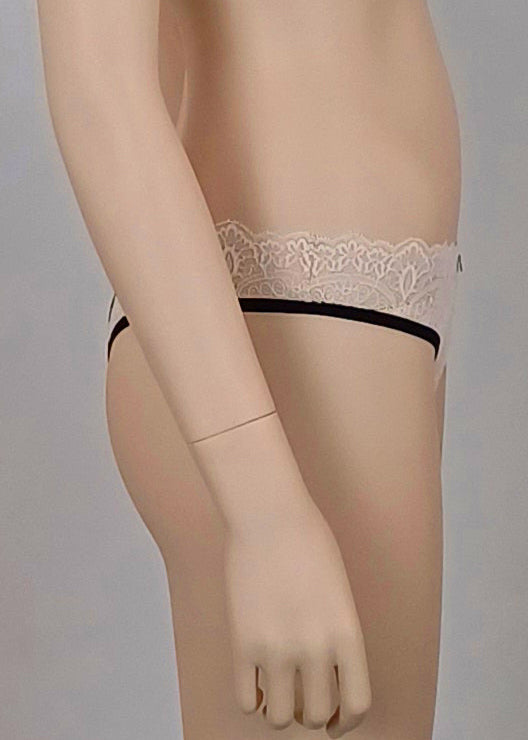 M5-U - Thong Slip von Orietta Orelli