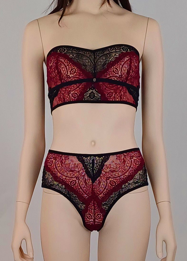 M7 - Model Set: Slip mit hoher Taille + Bustier-Top von Orietta Orelli