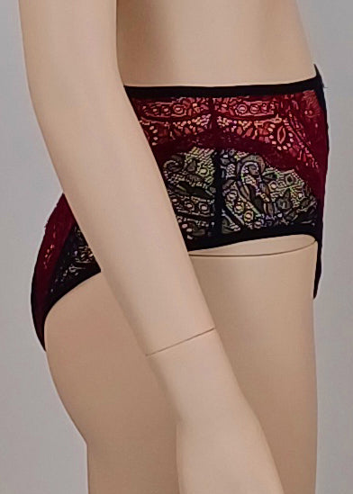 M7-U - Slip mit hoher Taille von Orietta Orelli